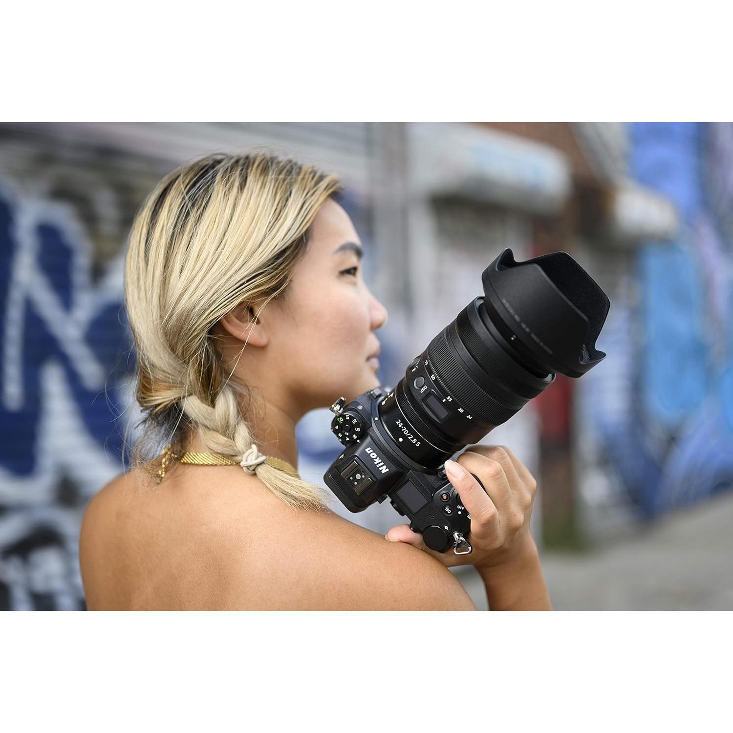 Cámara sin espejo Nikon Z 6II con lente NIKKOR 24-70mm f/4