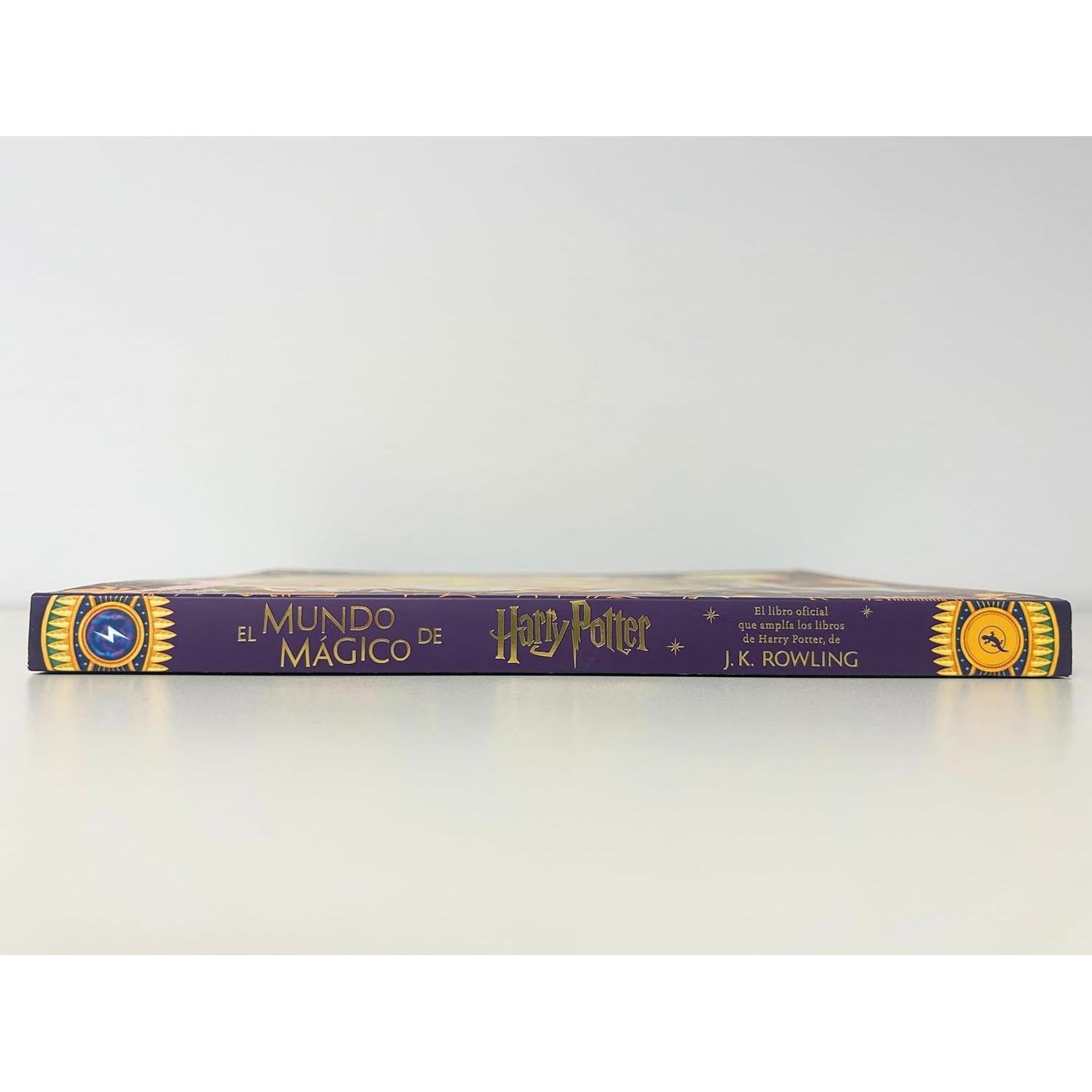 El mundo mágico de Harry Potter: El libro oficial que amplía los libros de Harry Potter / The Harry Potter Wizarding Almanac (Spanish Edition)