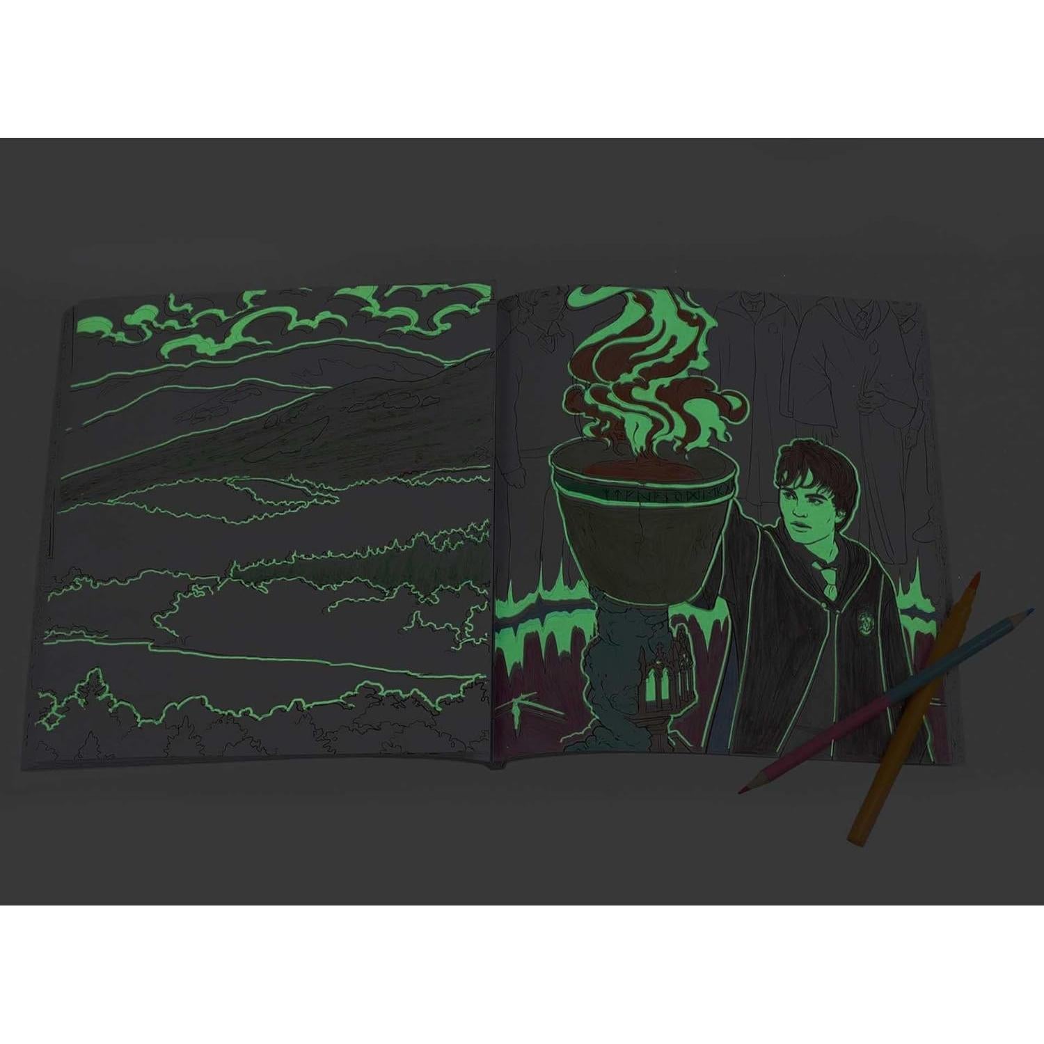Harry Potter Glow in the Dark Coloring Book
