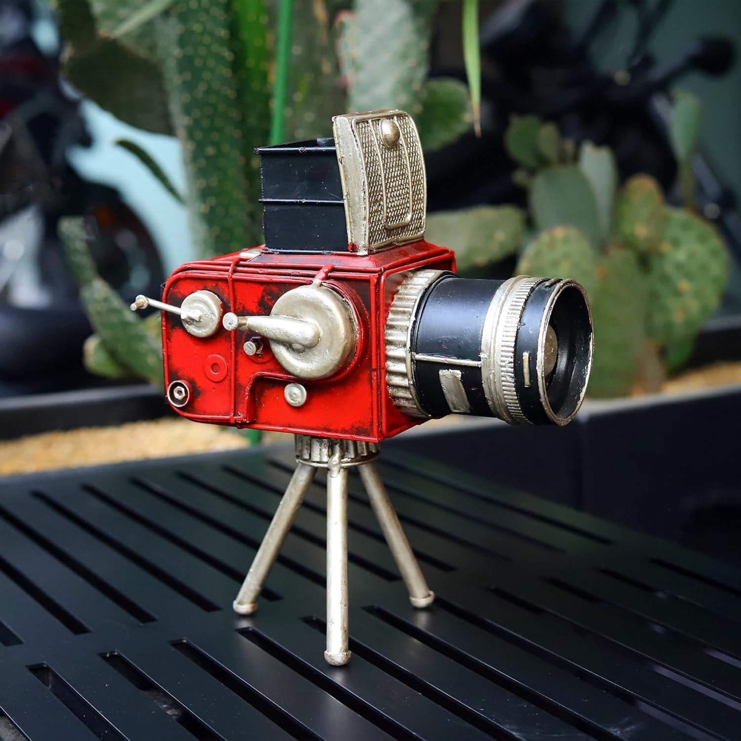 Vintage Tripod Camera Model Metal Sculpture Decor Cinema Photography Accessory Pen Holder Decorative Figurine Home Desktop Decoration Nostalgic Gift