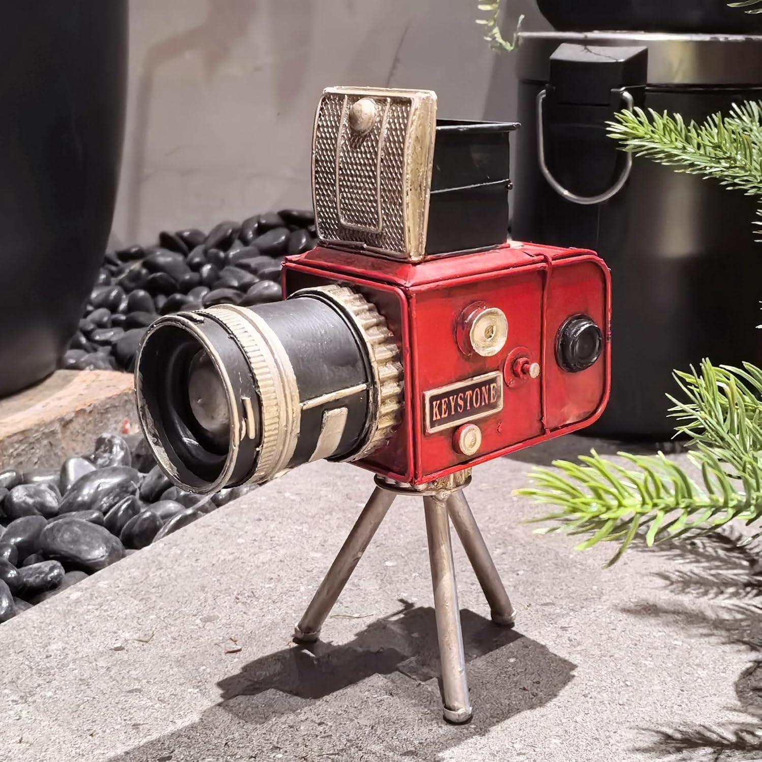 Vintage Tripod Camera Model Metal Sculpture Decor Cinema Photography Accessory Pen Holder Decorative Figurine Home Desktop Decoration Nostalgic Gift