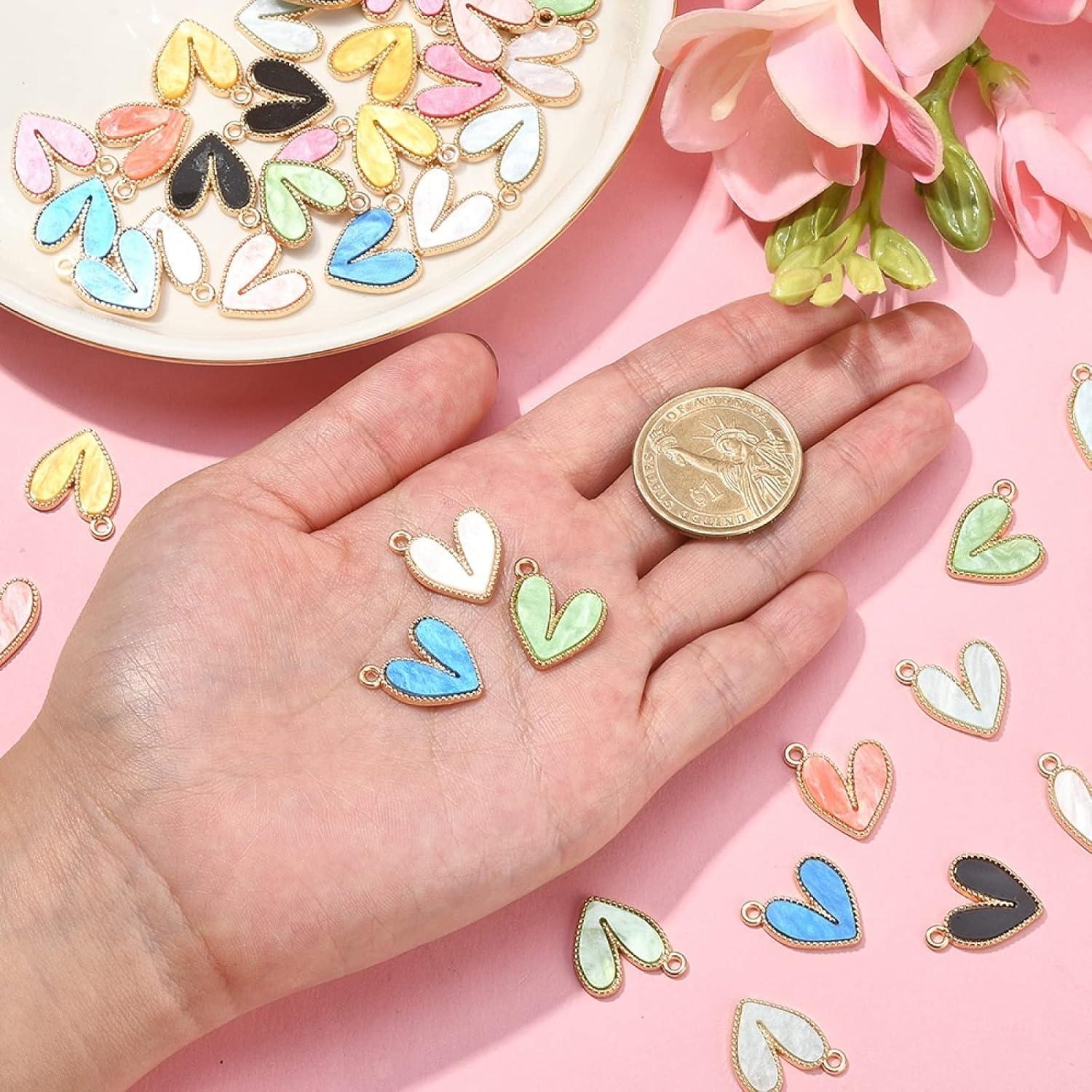 Encantos Acrílicos de Corazón UR URLIFEHALL 40 Pcs 8 Colores