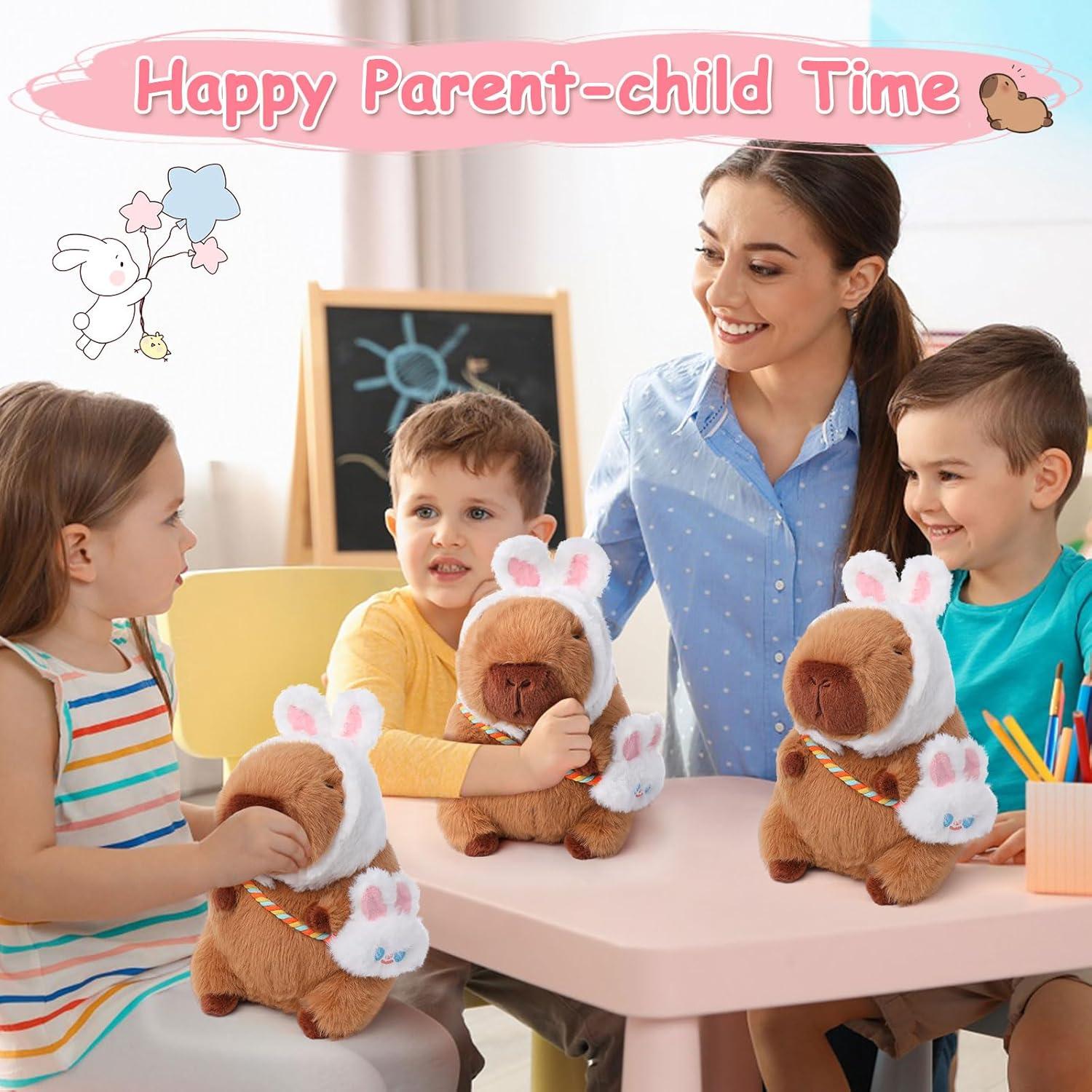 Peluche Capybara Emoin 22.86 cm con Sombrero de Conejo