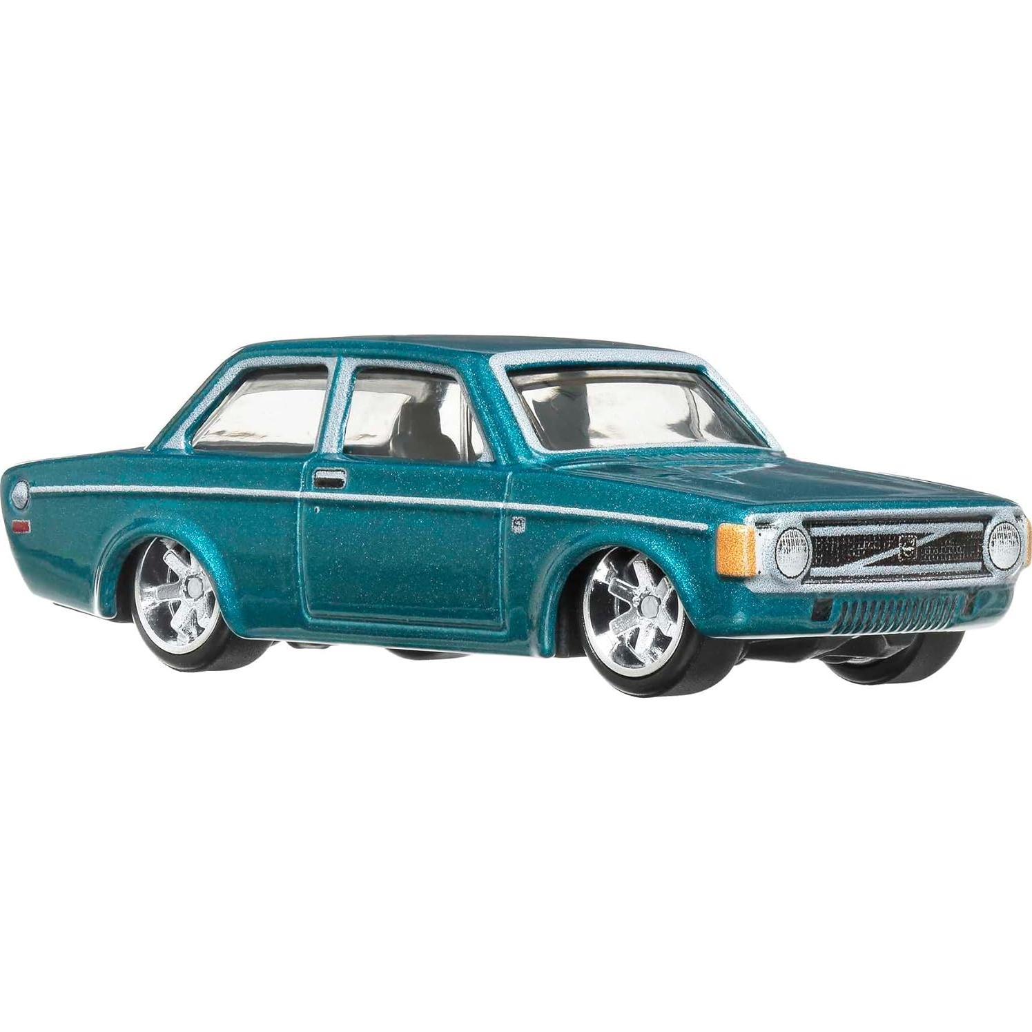 Hot Wheels 74 Volvo 142 GL Colección Circuit Legends 1:64