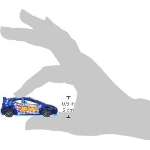 Hot Wheels Equipo de Carreras 2017 Ford Fiesta Azul 1:64