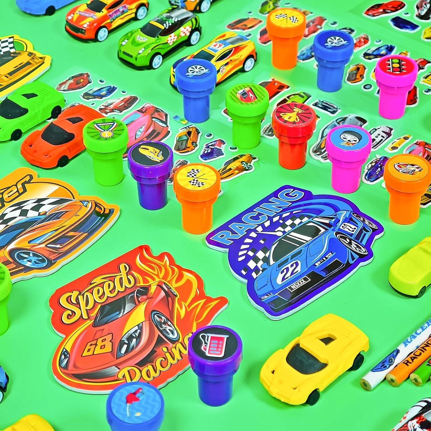 Set de Fiesta Temática Autos de Carreras 96 PCS - Papelería y Juguetes