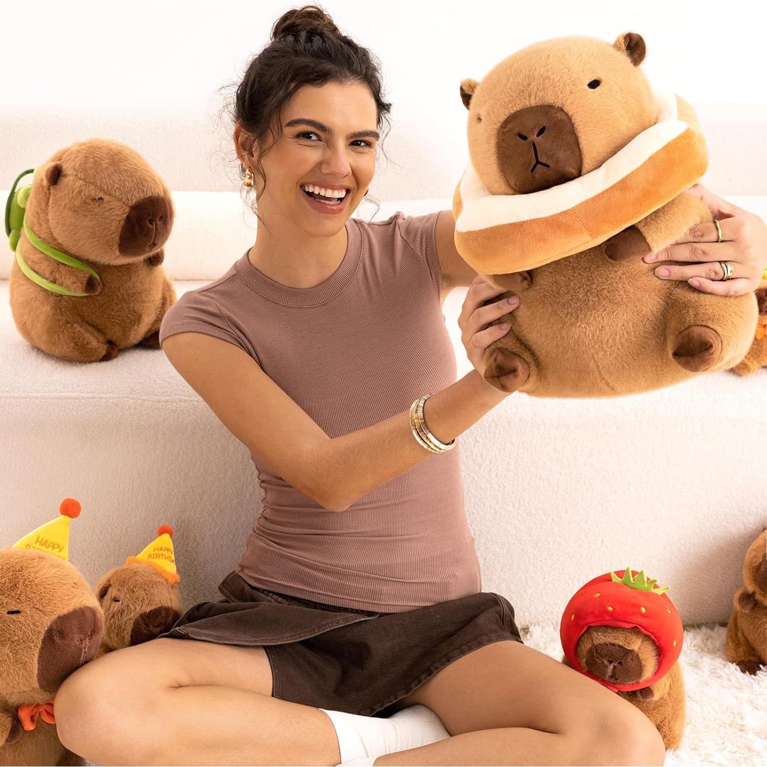 Ditucu Almohada Capibara de Peluche 27.94 cm con Tostada