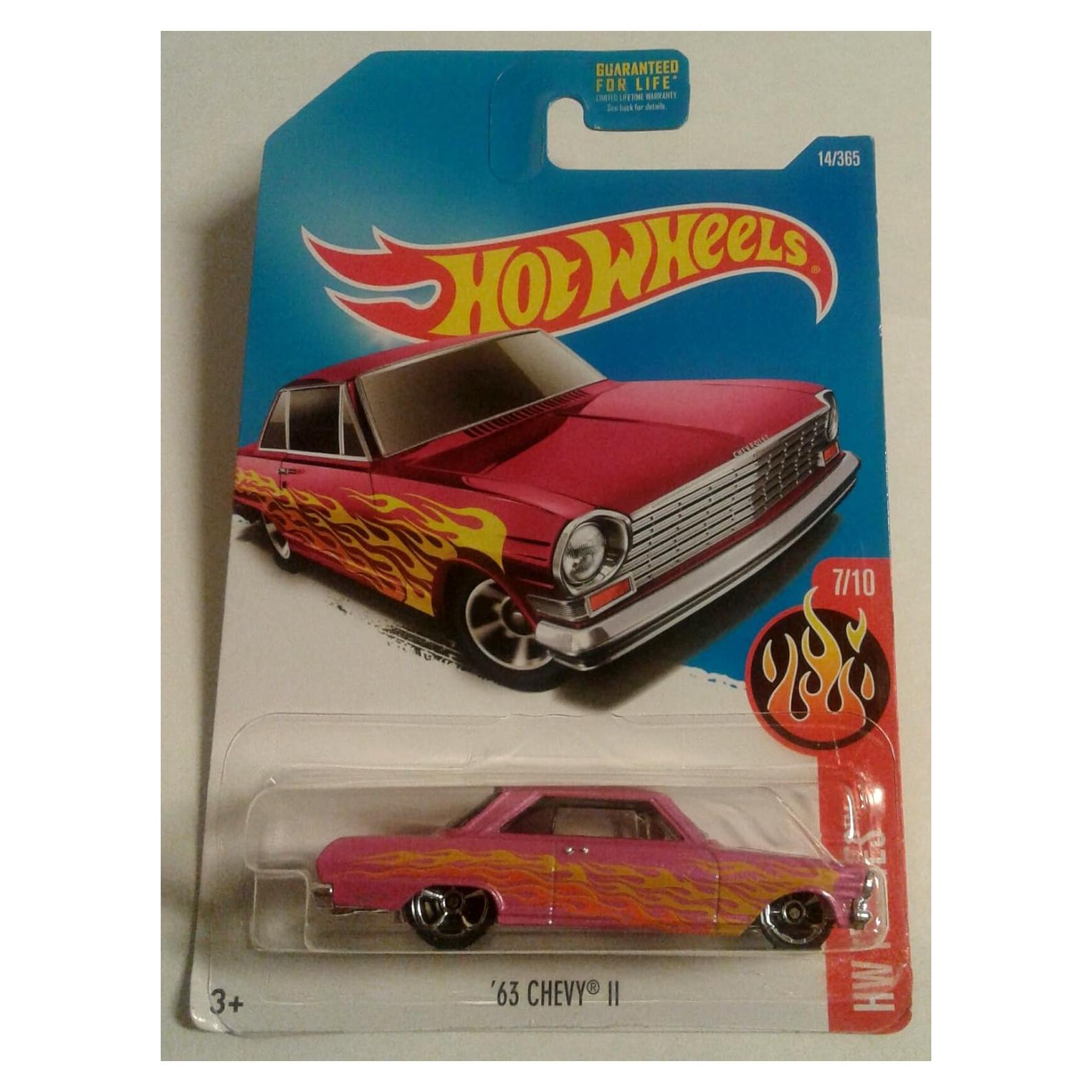 Hot Wheels 2017 '63 Chevy II Rosa 1:64 con Rayas