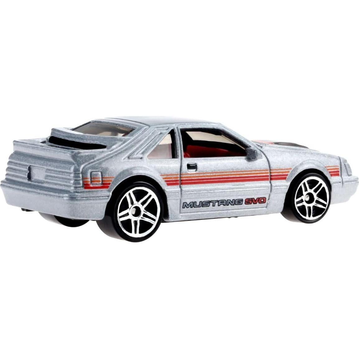 Hot Wheels Mustang SVO 1984 Escala 1:64 Mattel