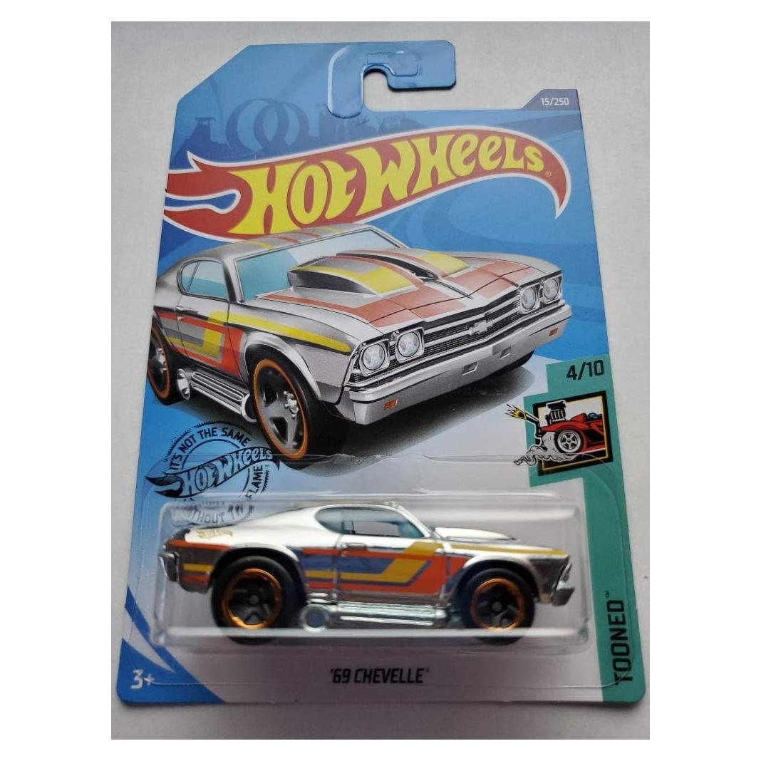 Auto de colección Hot Wheels 2020 Chevelle 1:64 Cromo
