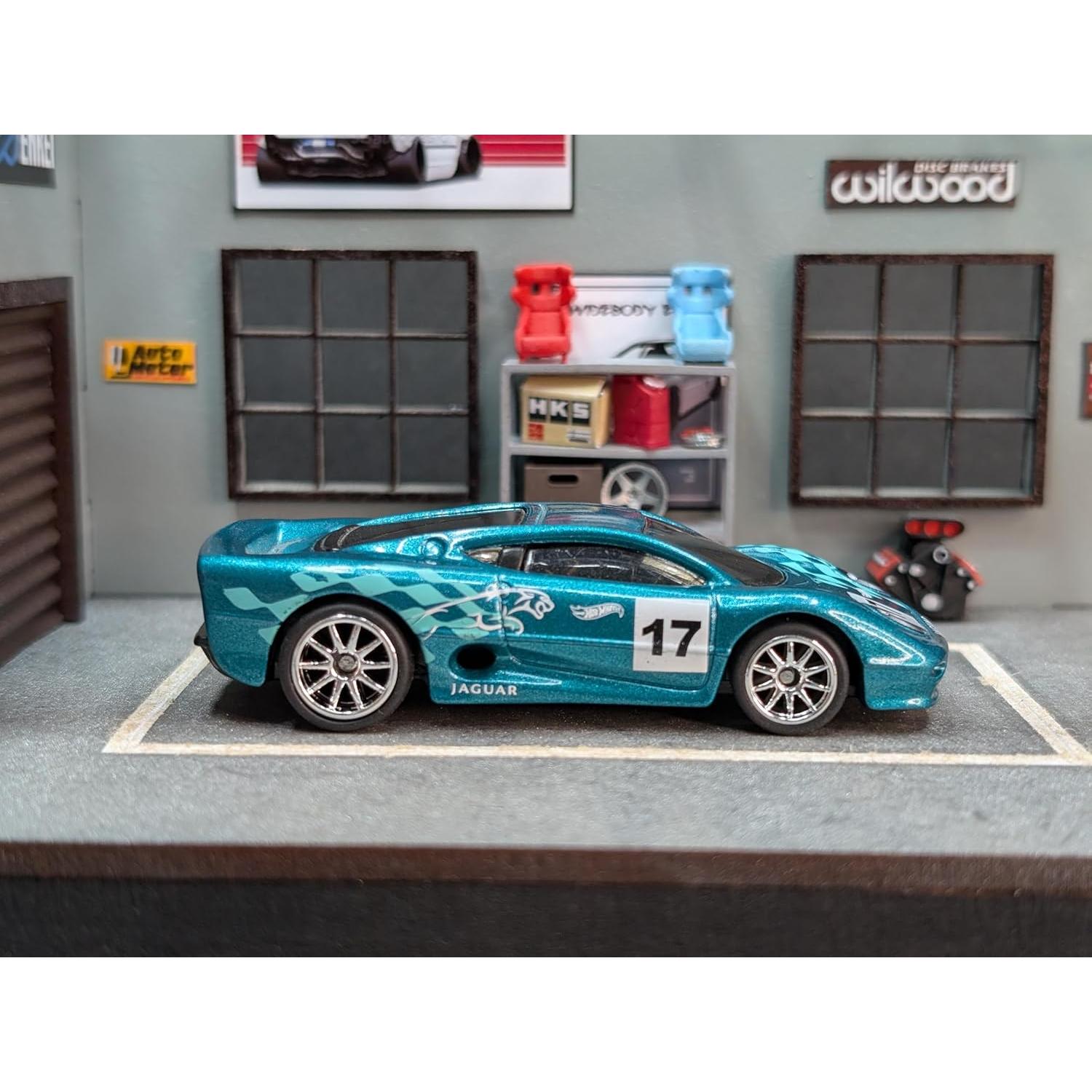 Ruedas de goma progresivas 1:64 - Juego de 10 diseños aleatorios