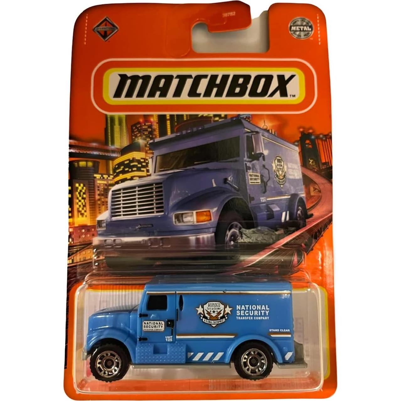 Coche Diecast Blindado Internacional Azul 1:64 Mattel