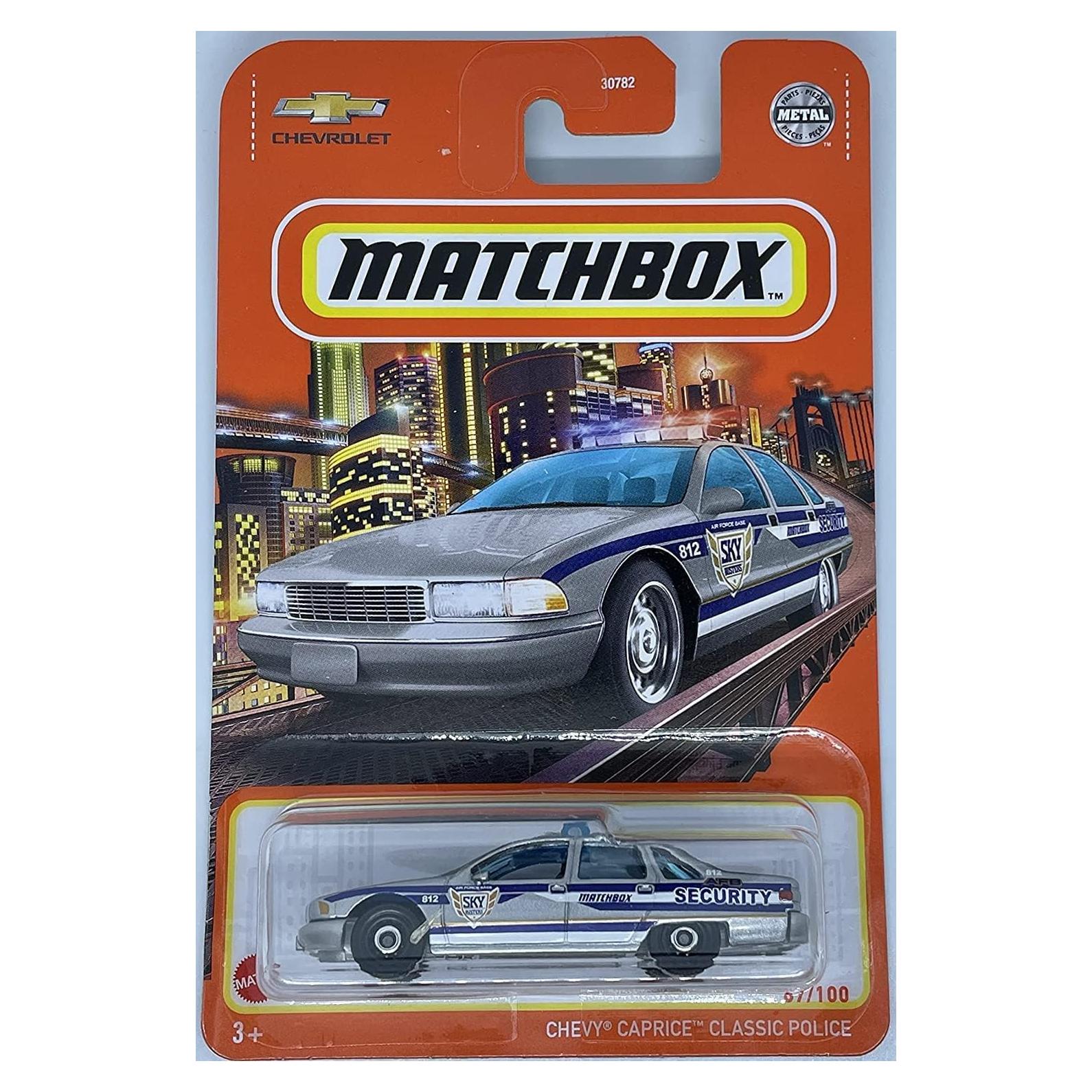 Auto a Escala Matchbox Chevy Caprice Police 2022 Plata