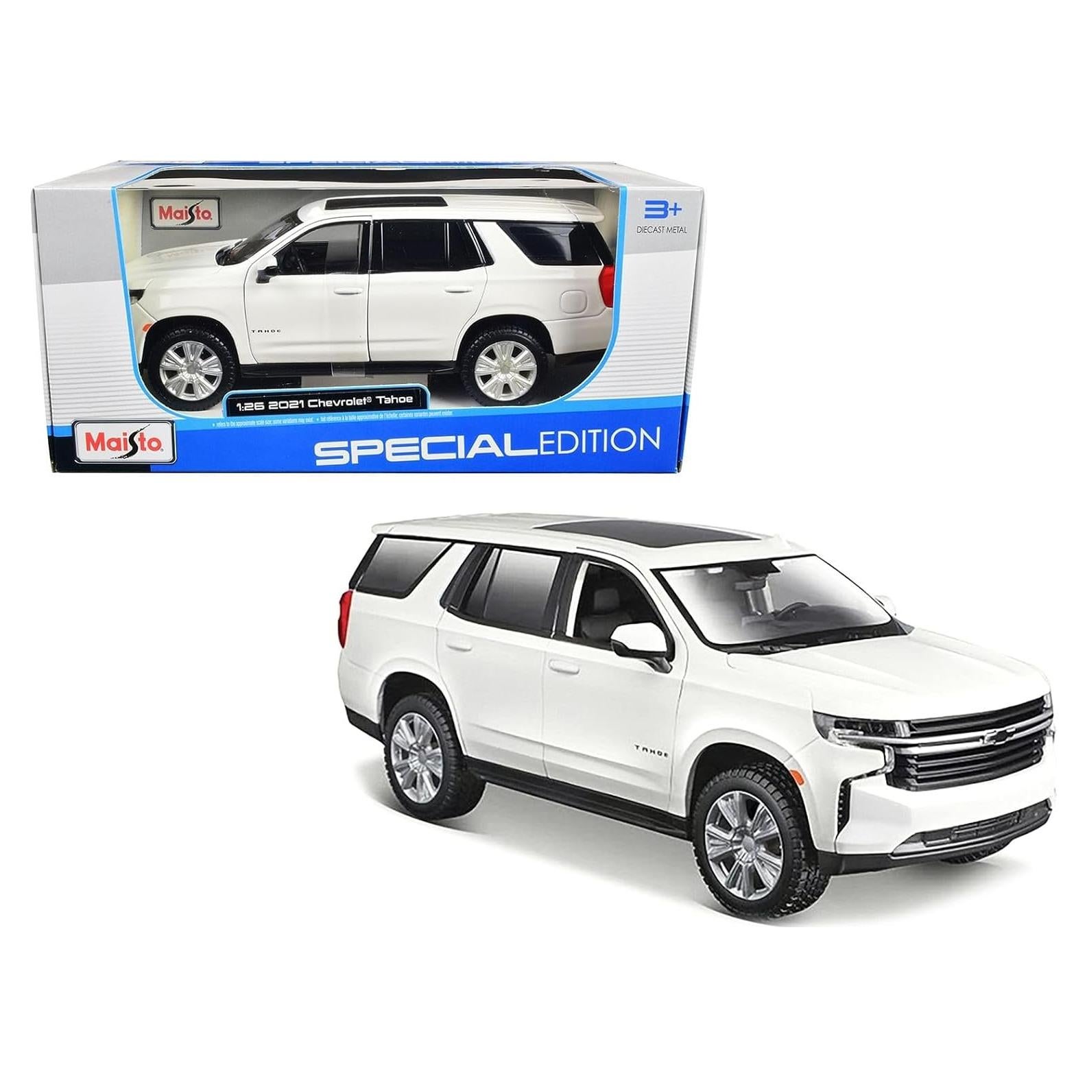 Modelo de Coche Diecast 2021 Chevy Tahoe Blanco 1/26