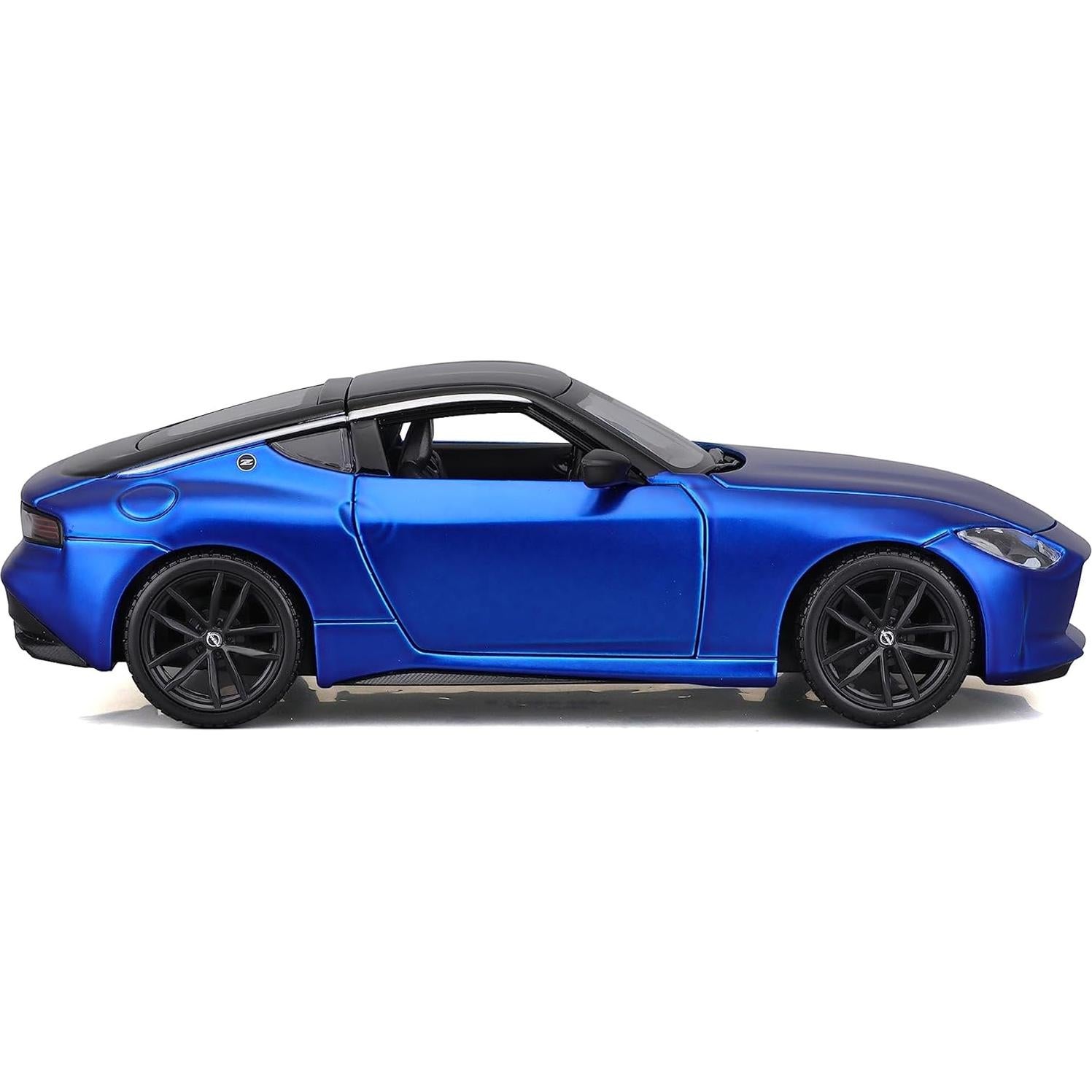 Kit de Modelo Maisto 1:24 Nissan Z 2022 Metal Fundido
