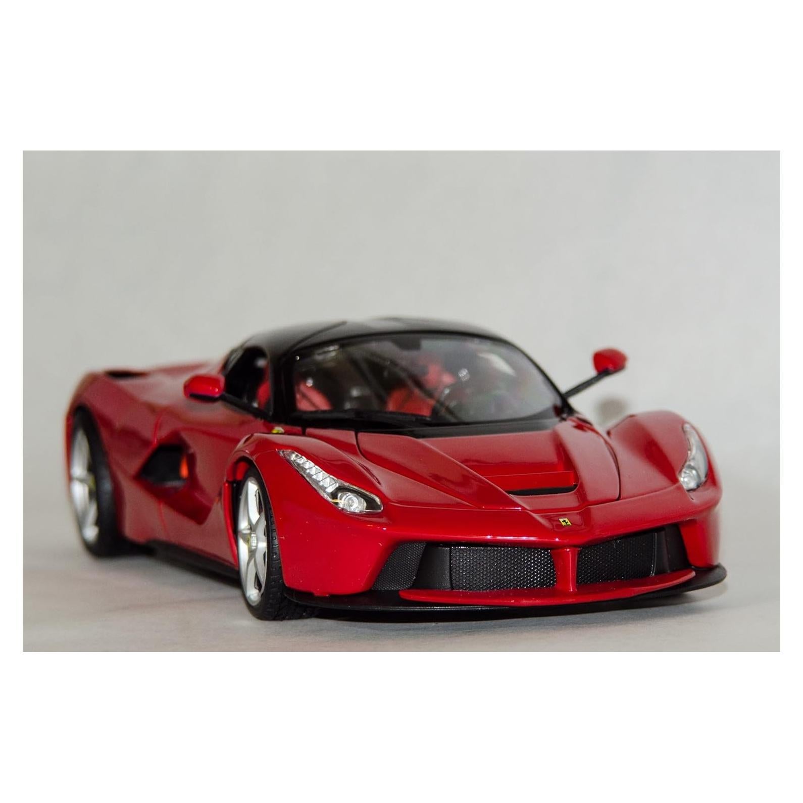 Bburago 1:18 Ferrari LaFerrari Coche Diecast Rojo Detallado