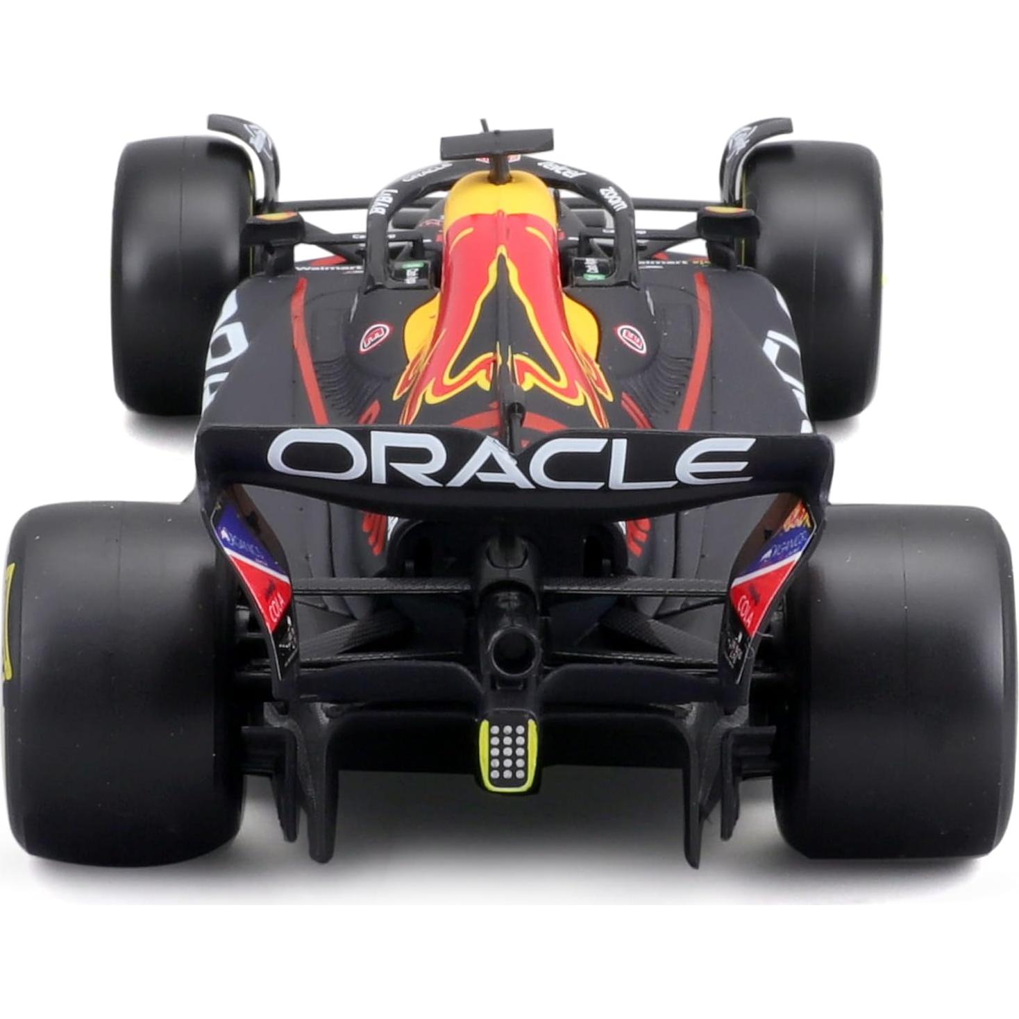 Bburago 1:24 Modelo Carrera Oracle Red Bull RB18 con Conductor Pérez #11