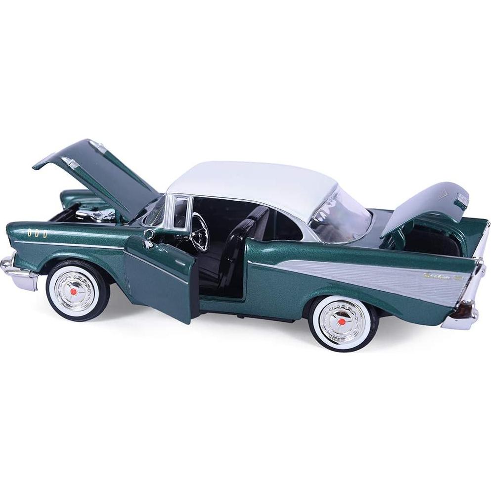 Die-Cast 1:24 Motormax Chevy Bel Air 1957 - Colores Variados
