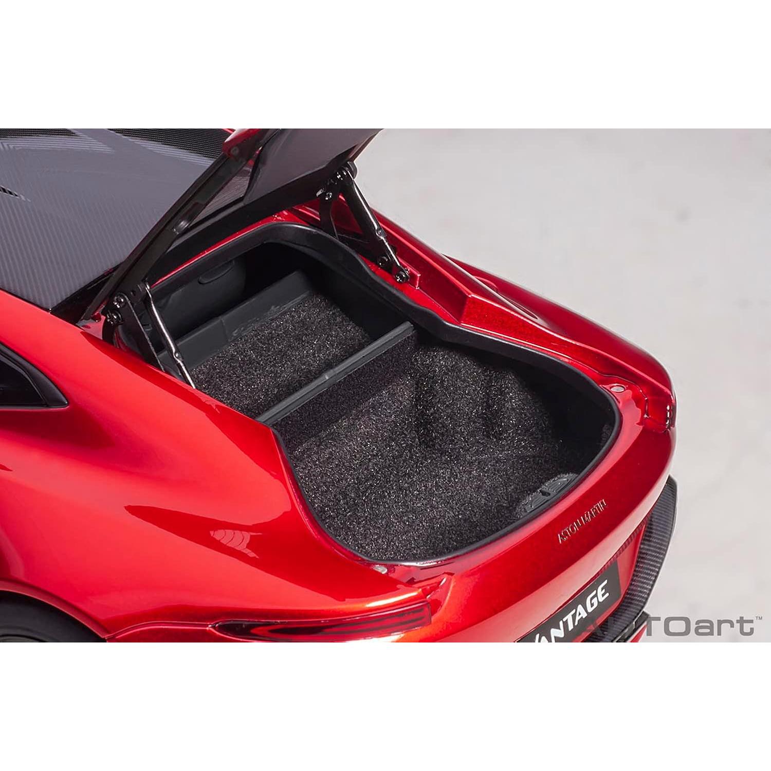 Modelo de Coche 1/18 Aston Martin Vantage RHD Rojo Autoart