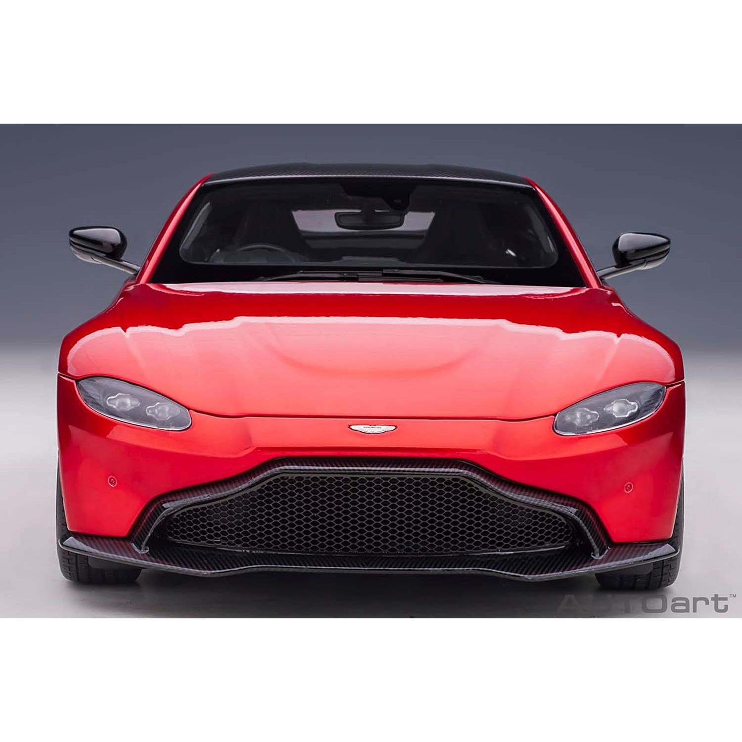 Modelo de Coche 1/18 Aston Martin Vantage RHD Rojo Autoart
