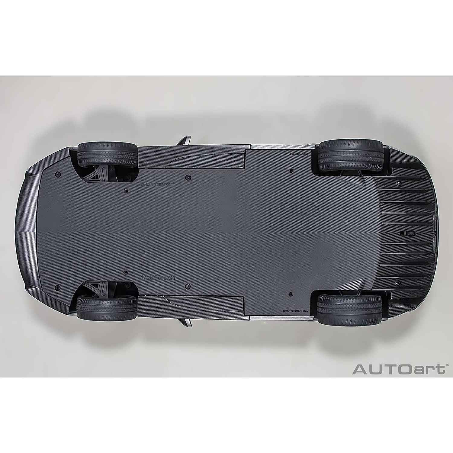 Autoart 12108 Ford GT 2017 Plata Ingot 1/12 Detalle