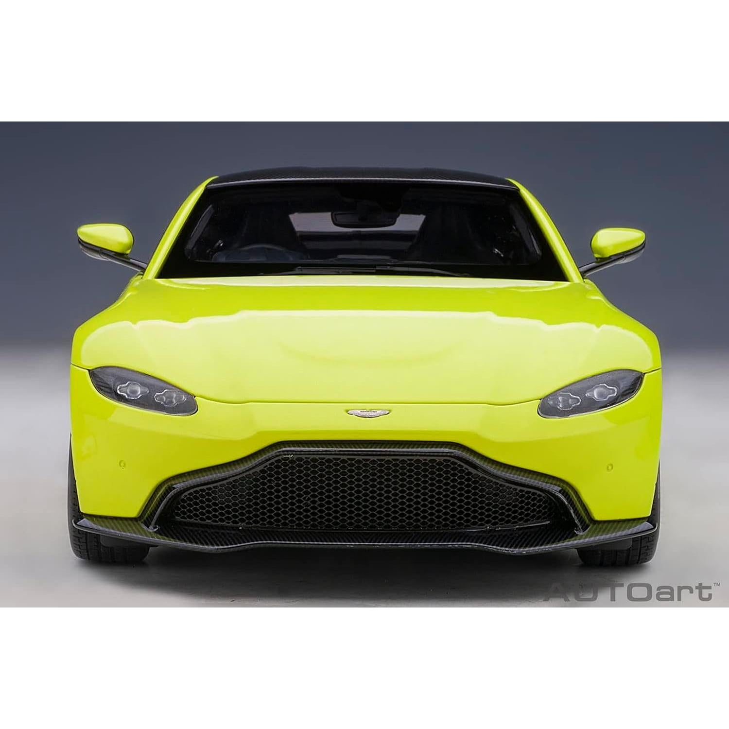 Modelo de Coche 1/18 Aston Martin Vantage RHD Verde Autoart