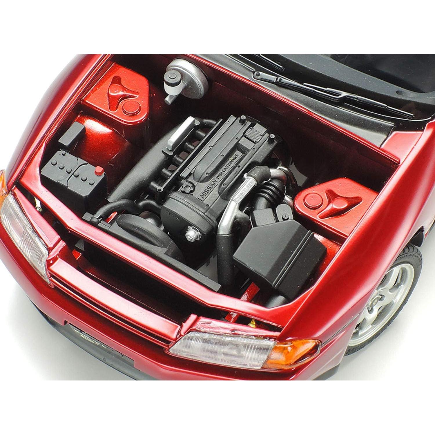 Kit de Modelo Tamiya 1:24 Nissan Skyline GTR Negro