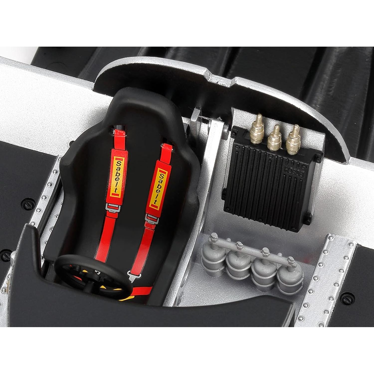 Kit de Construcción TAMIYA 24372 Porsche 962C Jägermeister 1:24