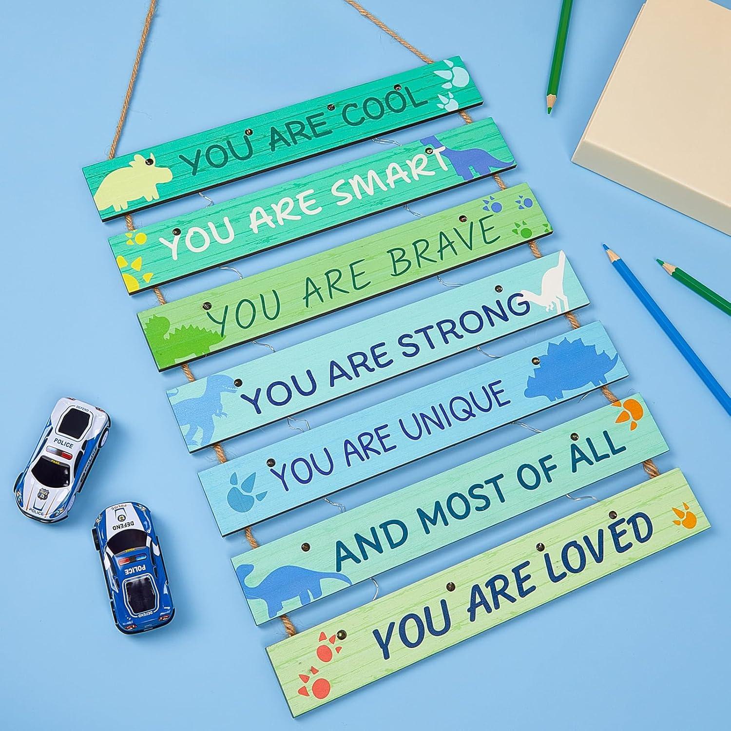 FIOBEE Decoración LED Dinosaurio Verde 20x7.6cm para Niñas