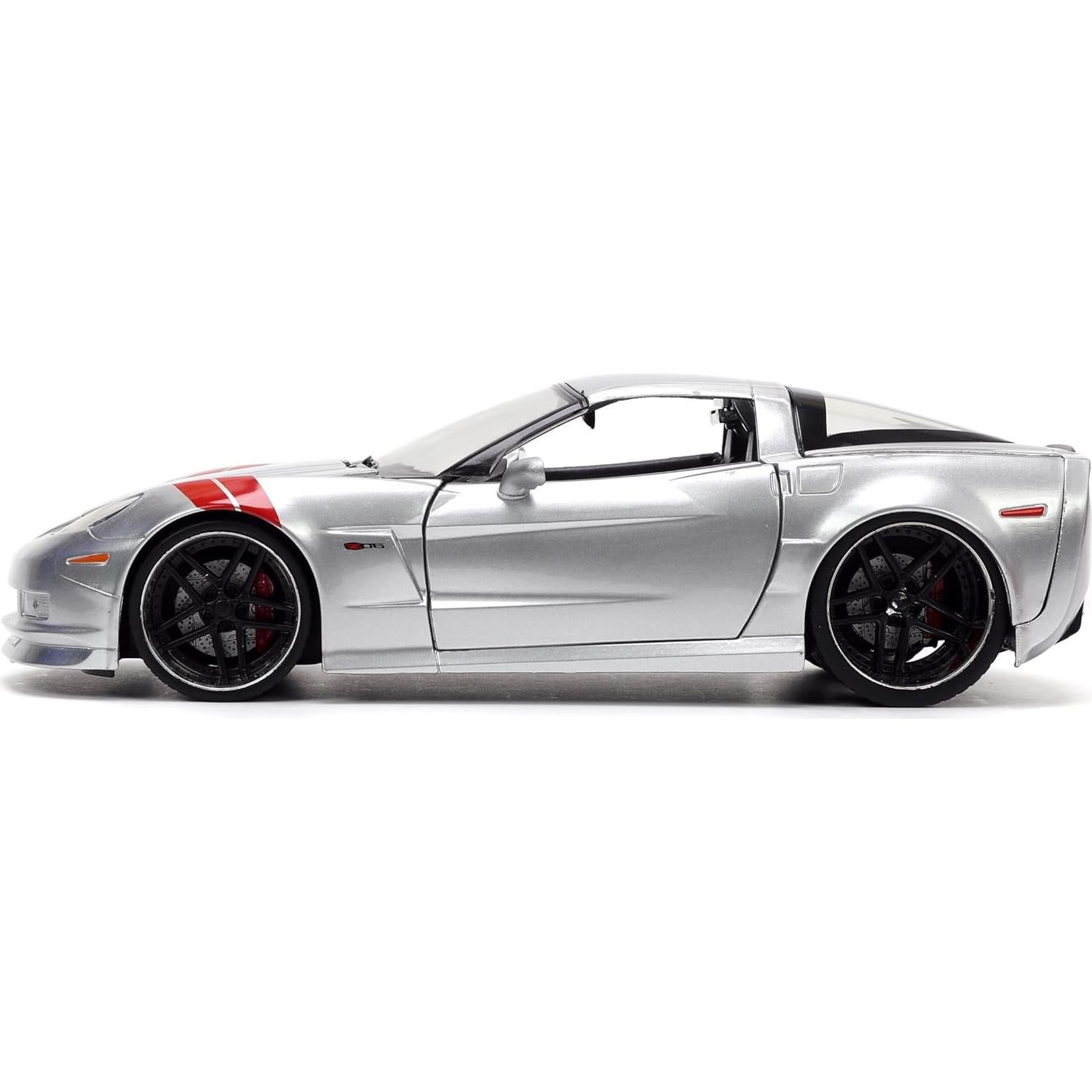 Coche de fundición Jada Toys 2006 Chevy Corvette Z06 1:24