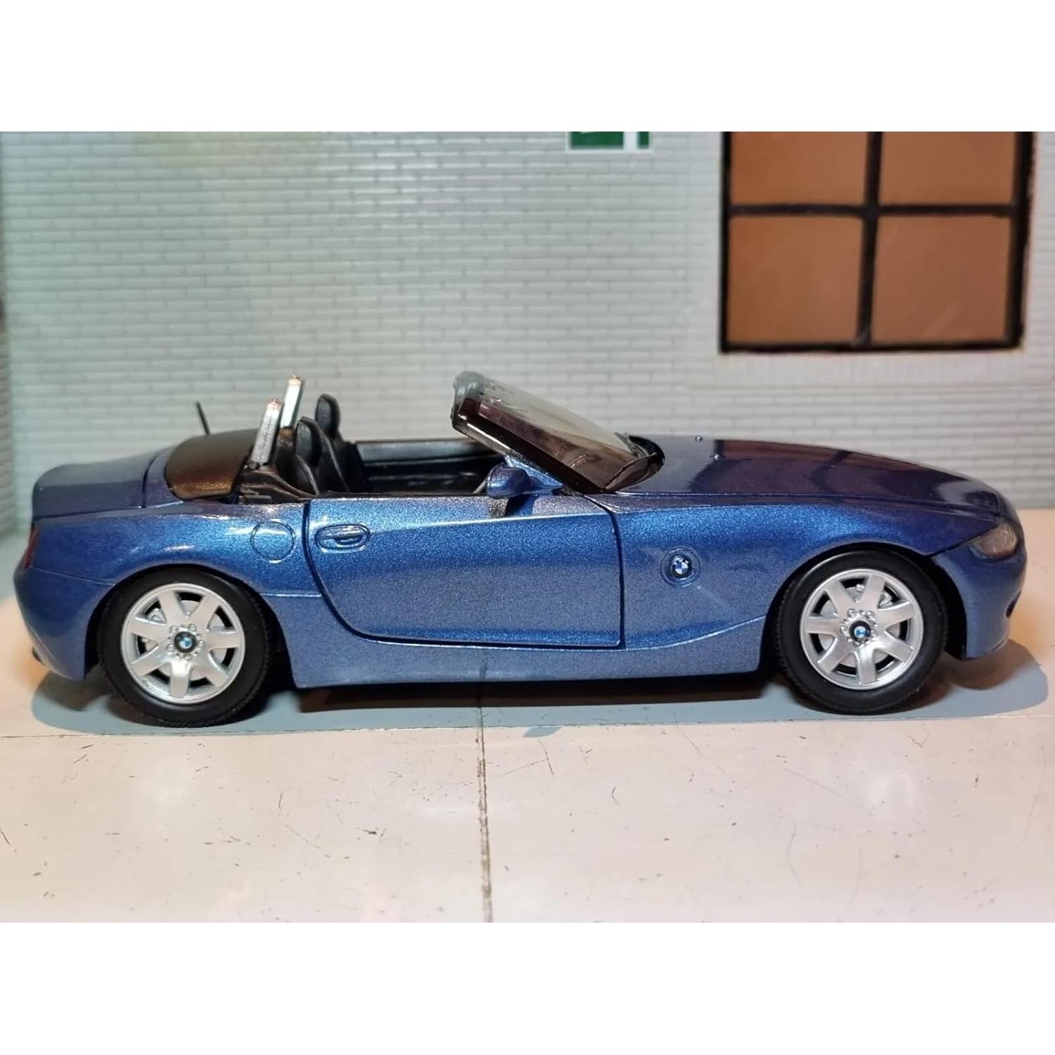 Modelo de Coche Diecast Z4 Convertible Motormax 1/24 Azul