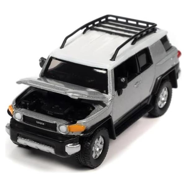 Coche Diecast 1:64 Johnny Lightning FJ Cruiser 2007 Plata