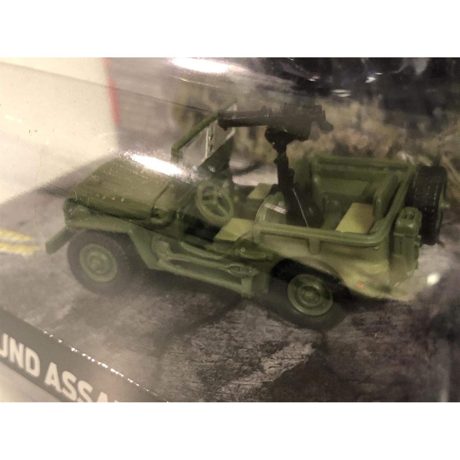 Coche Diecast 1:64 Johnny Lightning Willys MB Jeep Godzilla