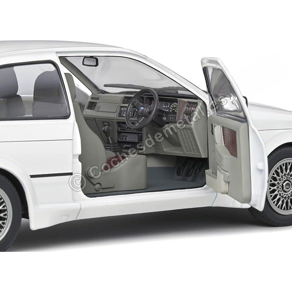 Coche Miniatura Coleccionable Solido 1:18 Ford Sierra RS500 Blanco