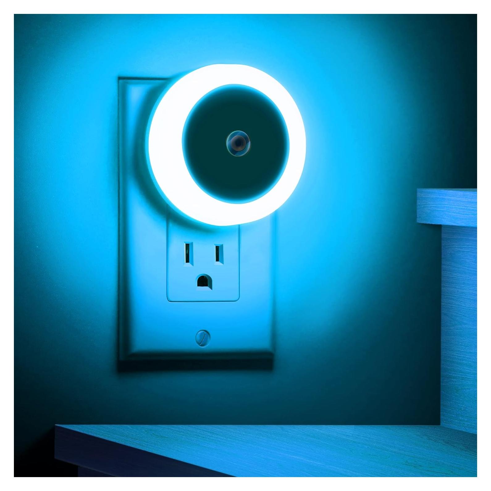 Luces Nocturnas LED Briignite Azul Cielo 4 Pack con Sensor