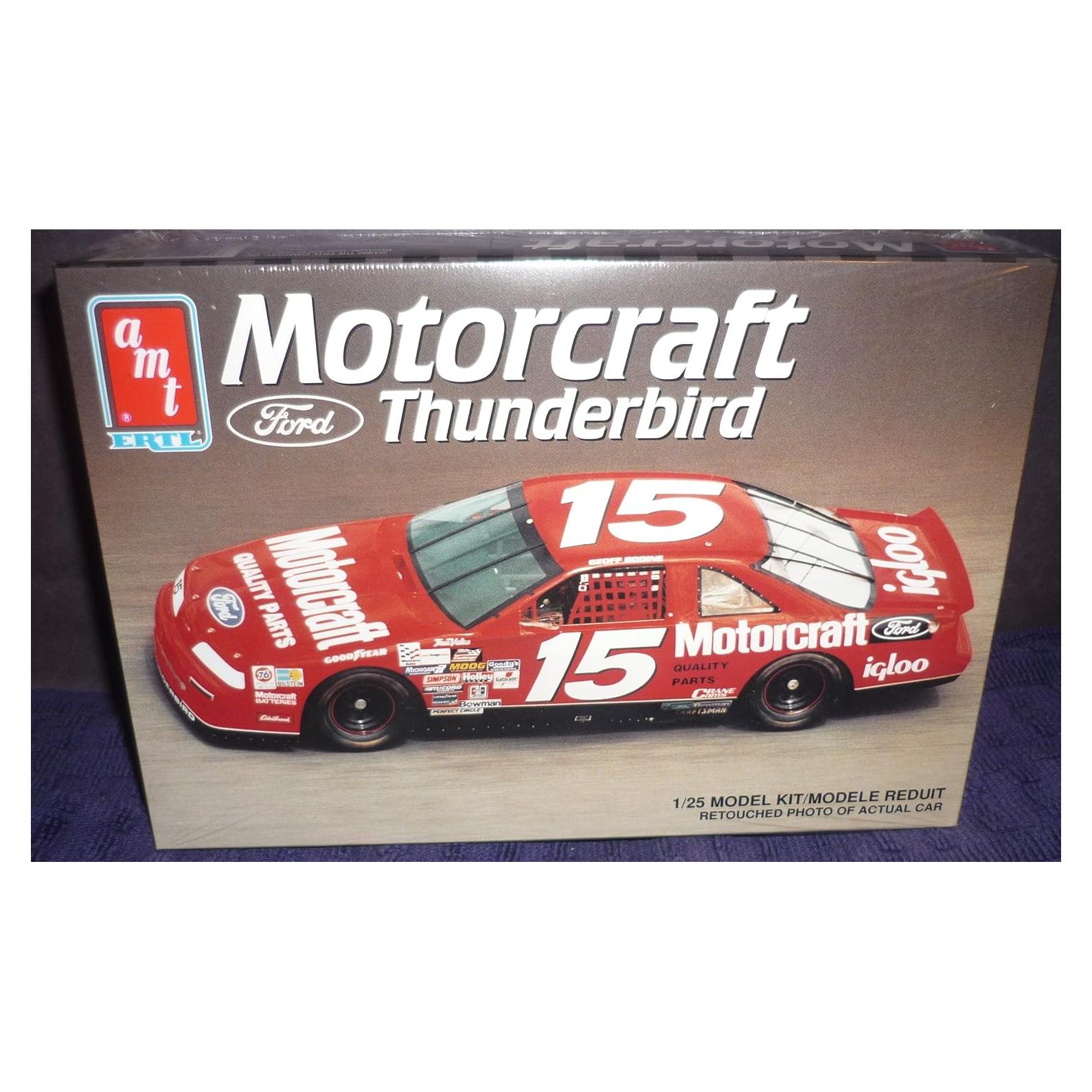 Kit de Modelo de Plástico AMT Geoff Bodine #15 1:25