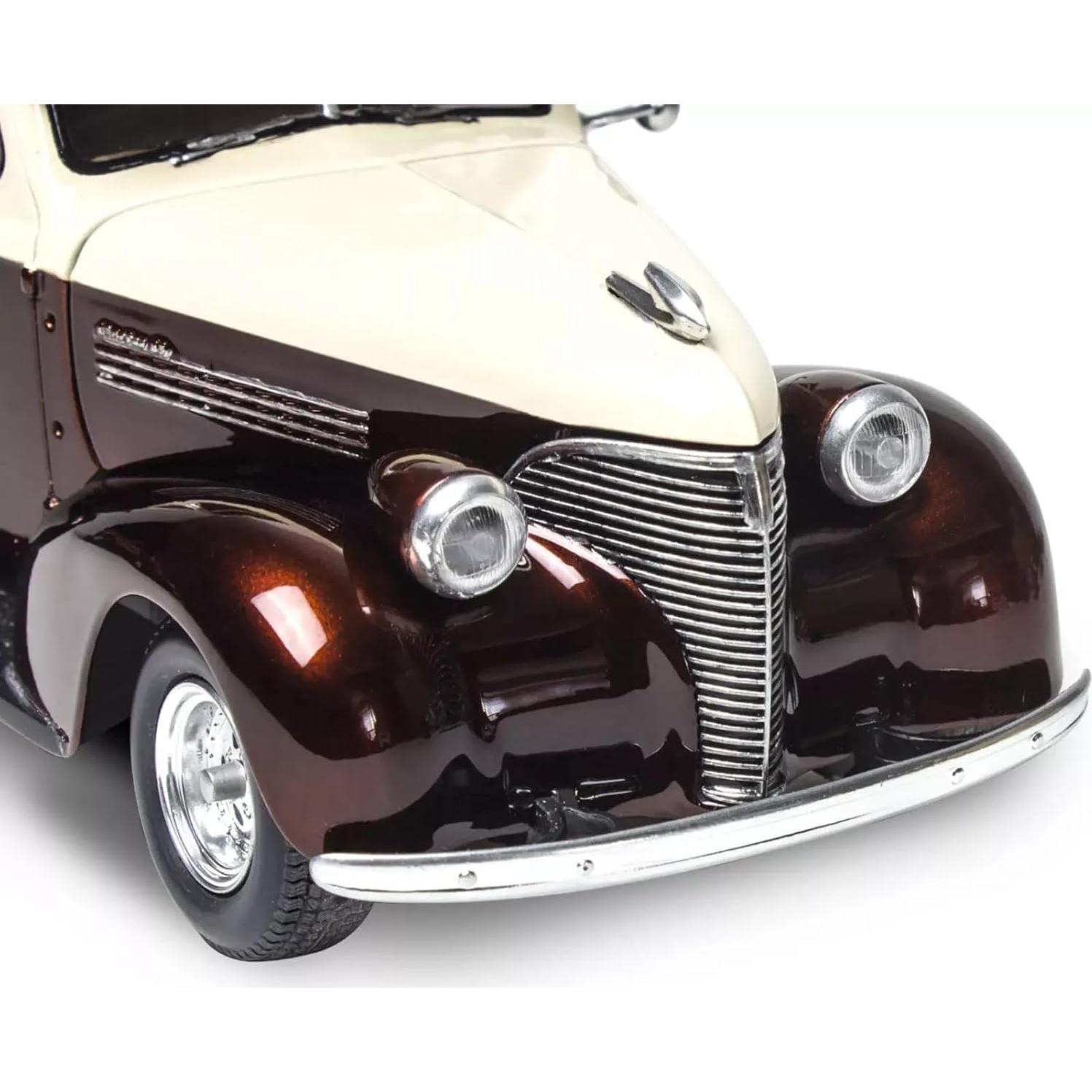 Revell 14529 Chevy Sedan Delivery 1:24 Modelo a Escala