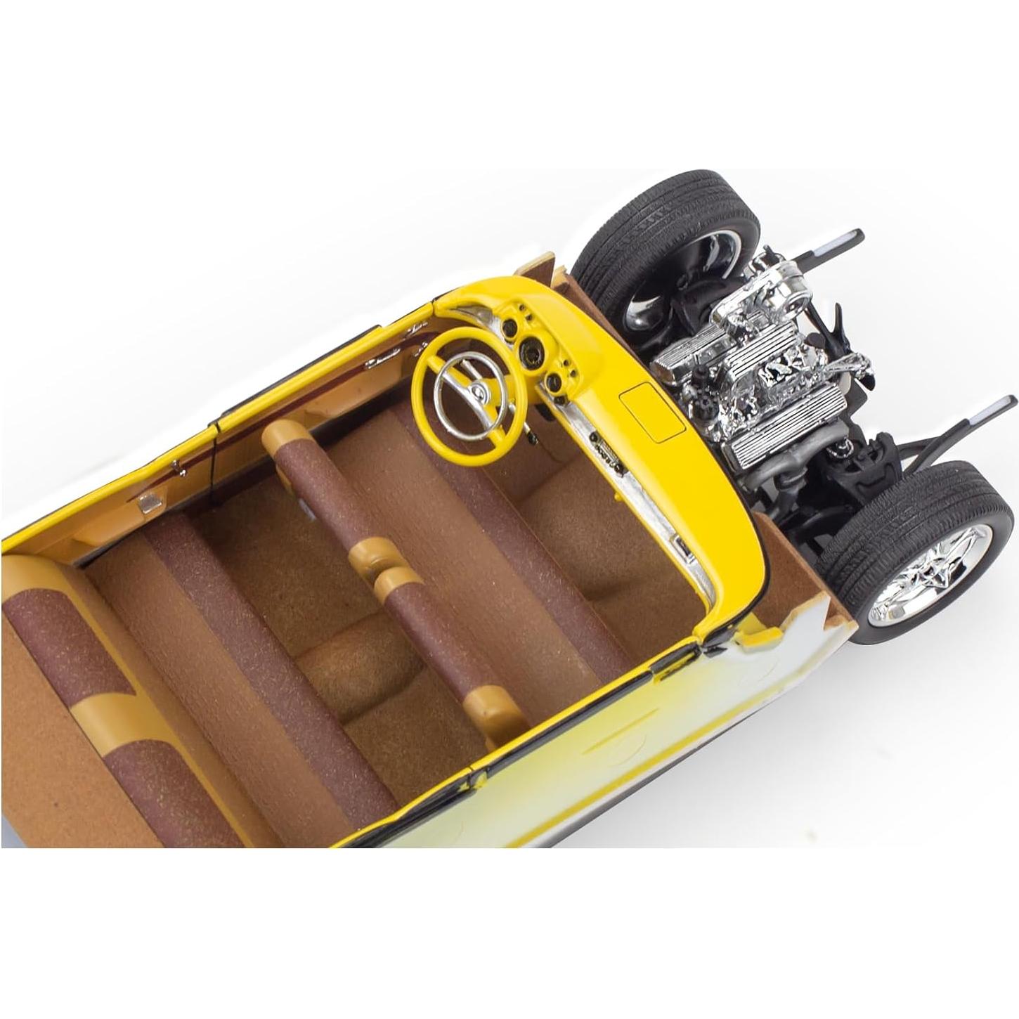 Kit de Modelo Revell 1957 Chevrolet Bel Air 1:25 Escala