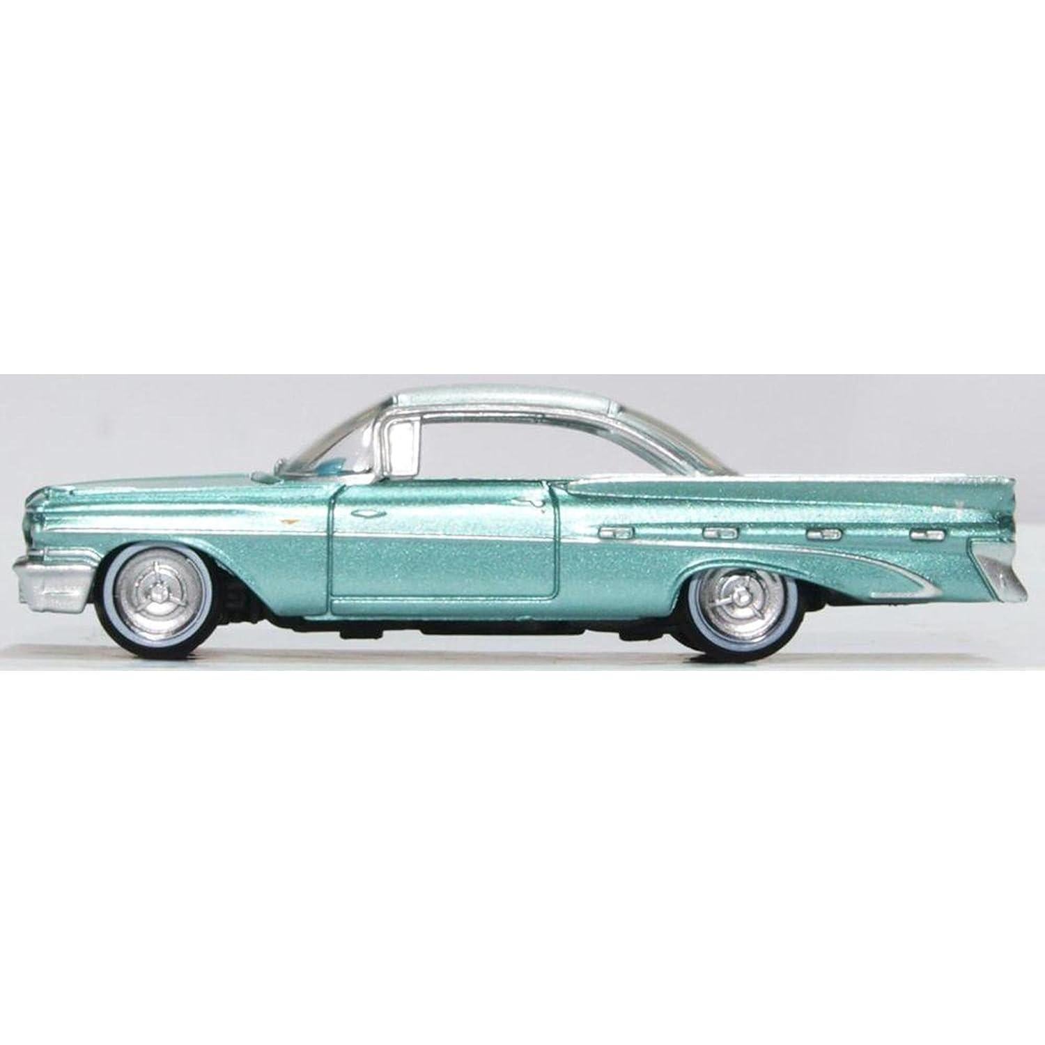 Auto a Escala Pontiac Bonneville 1959 Verde 6.35cm