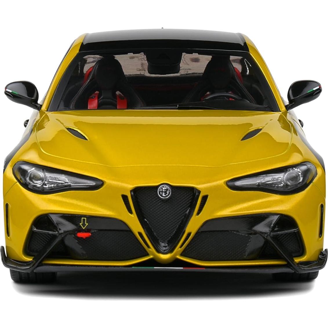 Auto de colección Solido Alfa Romeo Giulia GTA 2022 Amarillo