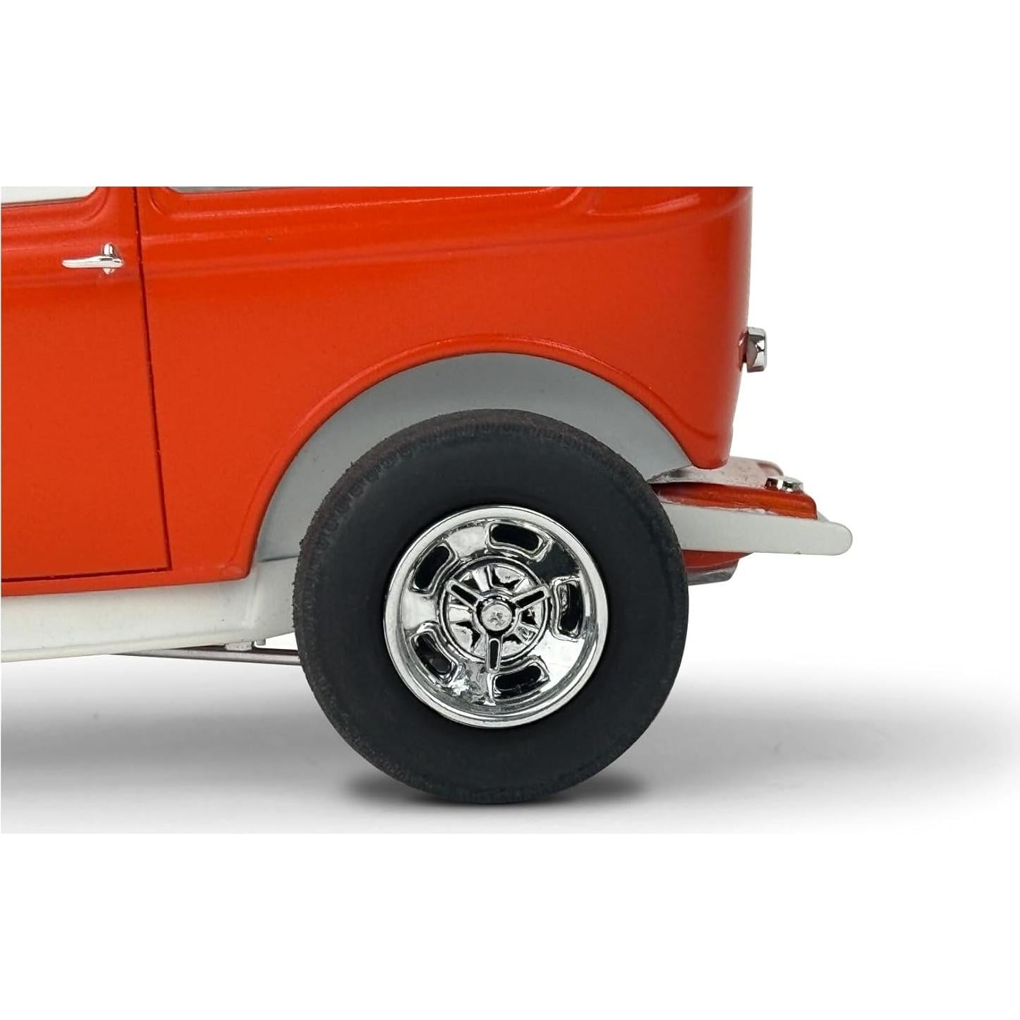 Kit de Modelo Revell 32 Ford Tudor Sedan 1:25 188-Piezas