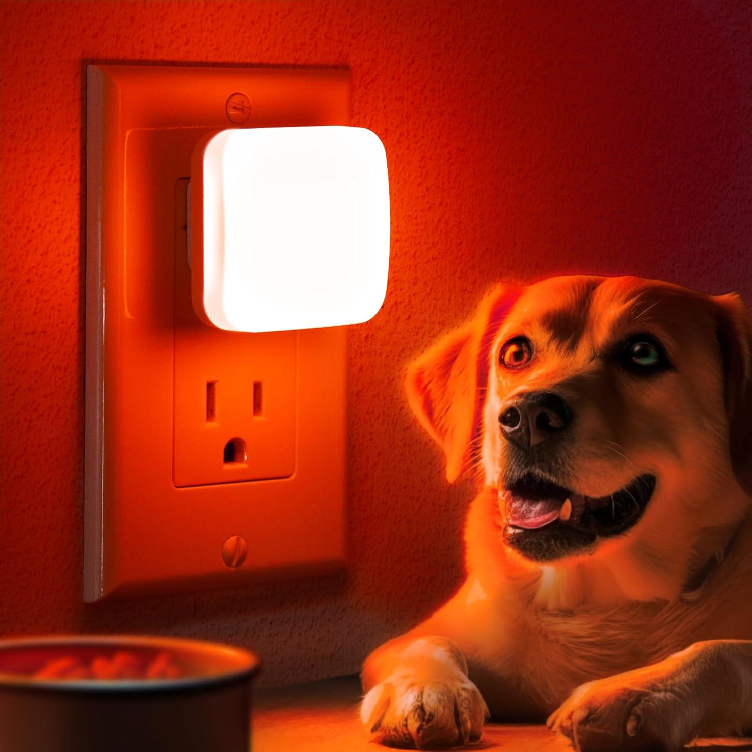 Luz Nocturna LED Briignite Roja con Sensor - Paquete de 2