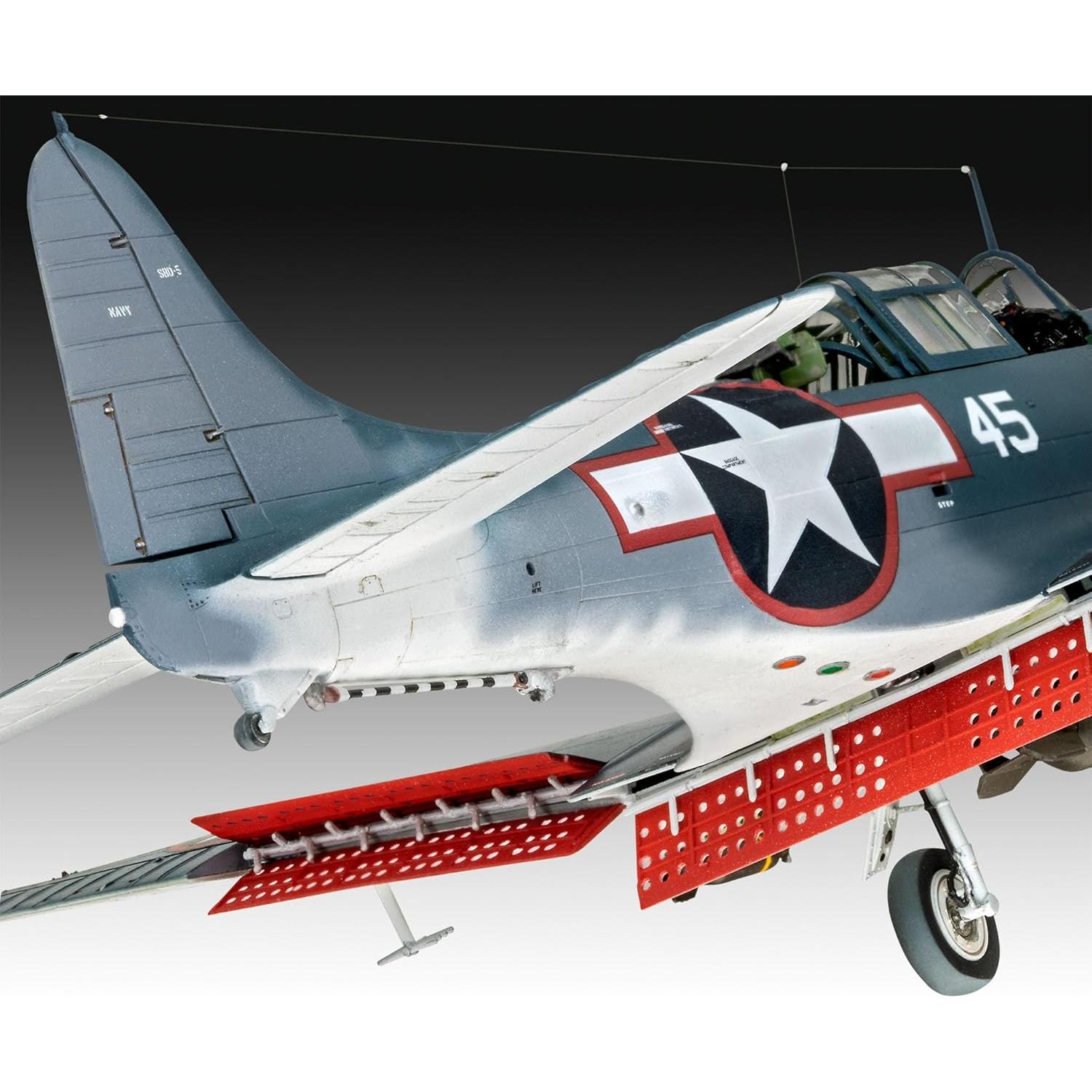 Kit de Modelo Revell SBD-5 Dauntless 1:48 Detallado