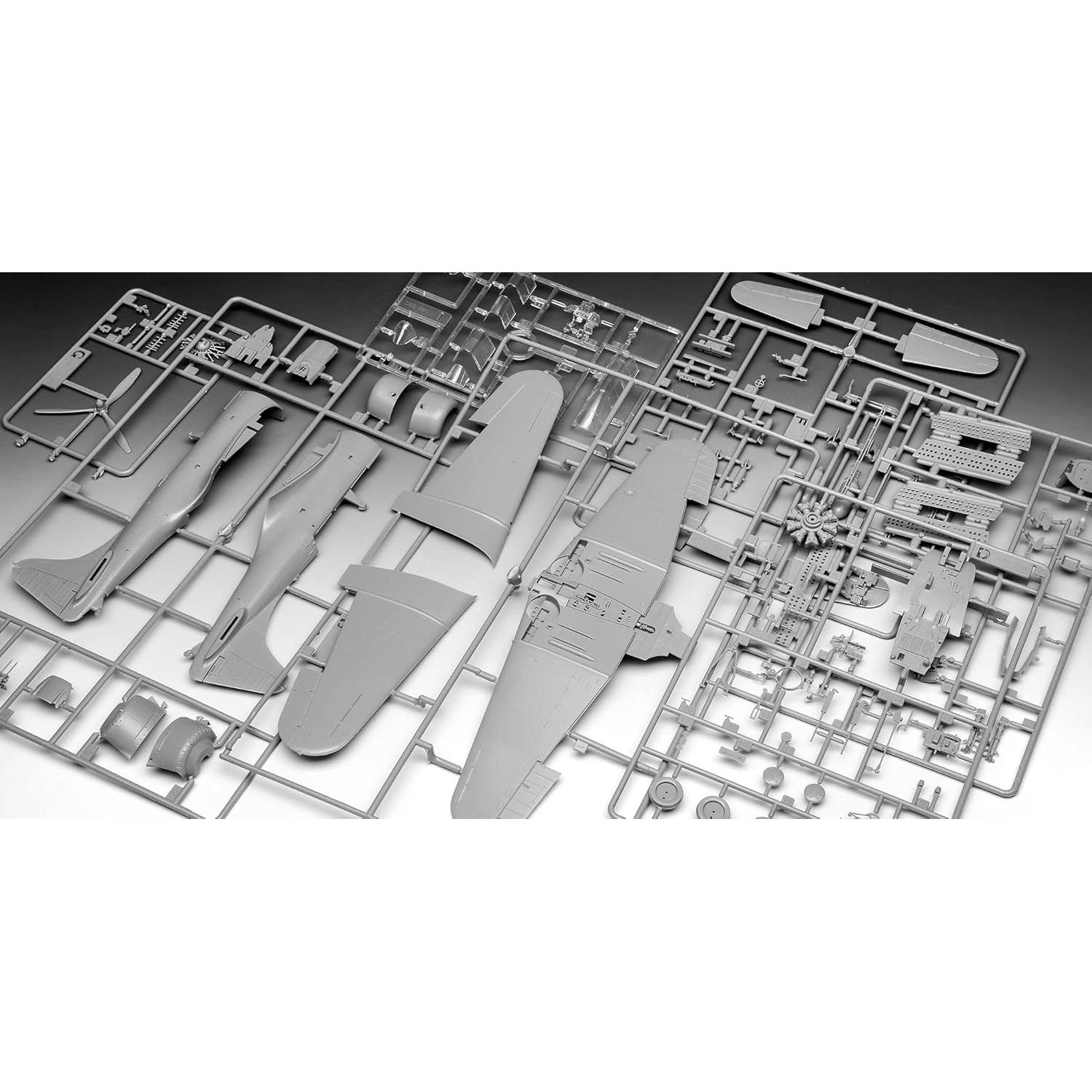 Kit de Modelo Revell SBD-5 Dauntless 1:48 Detallado