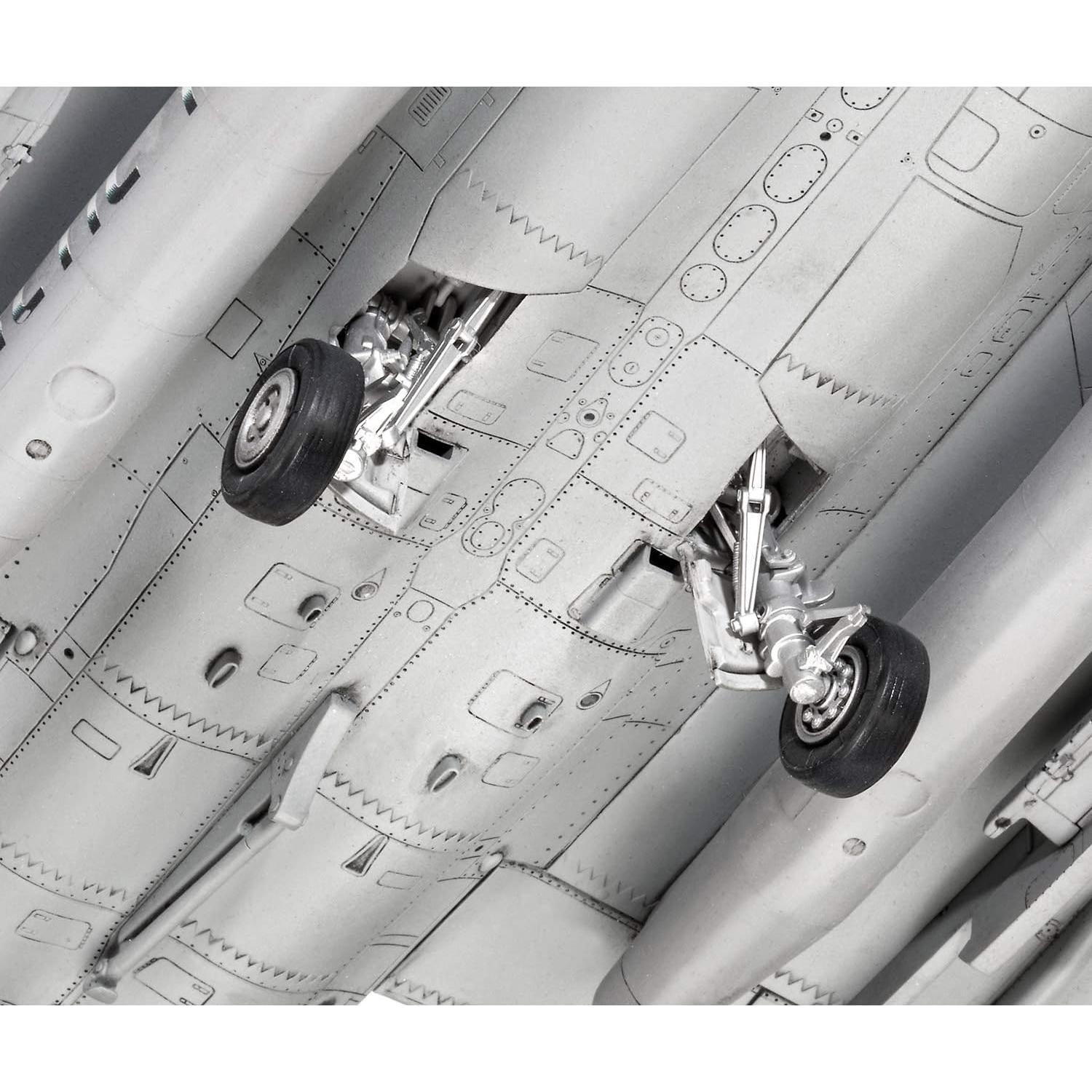 Revell Dassault Rafale C 1:48 Kit de Modelo de Plástico