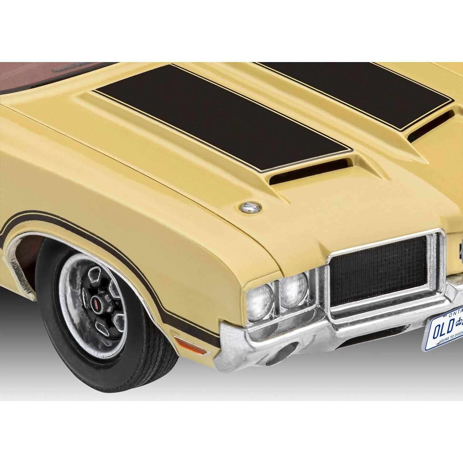 Kit de Modelo Revell 71 Oldsmobile 442 1:24 con Pinturas y Pegamento
