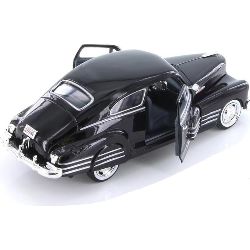 Modelo de Coche Diecast 1948 Chevy Aerosedan Negro 1/24 Motormax
