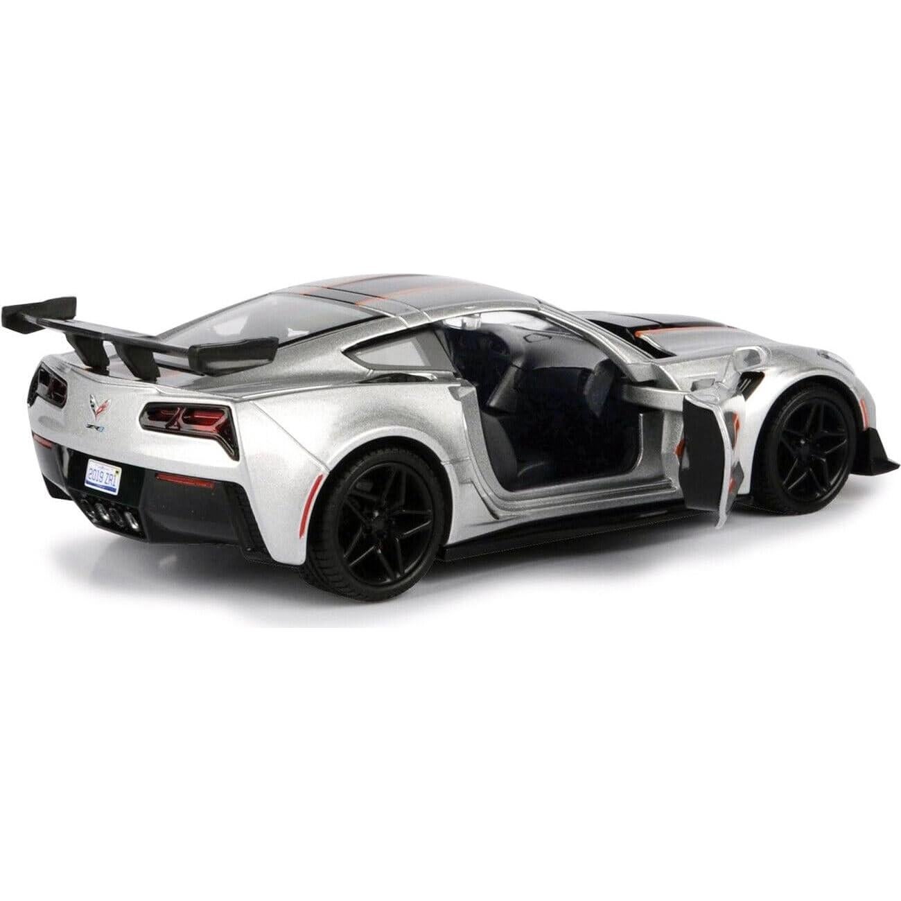 Modelo Diecast 1/24 Chevy Corvette ZR1 #2 Plata Motormax
