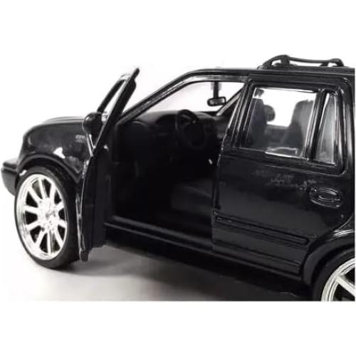 Coche Diecast 1/24 Motormax 2000 Expedición XLT Negro