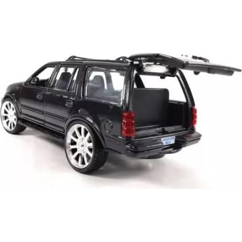 Coche Diecast 1/24 Motormax 2000 Expedición XLT Negro